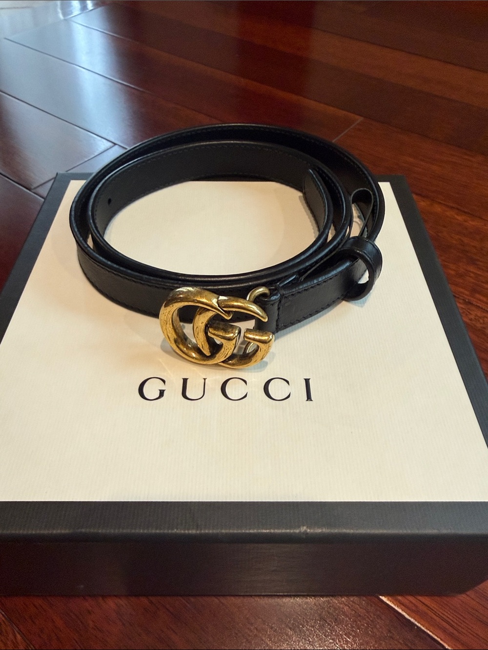 Gucci Black Leather Belt with Gold Double G Buckle - Picture 1 of 9